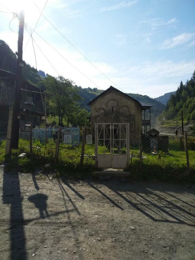 Raul Lushnu Darbaz Bed & Breakfast Mestia Dış mekan fotoğraf