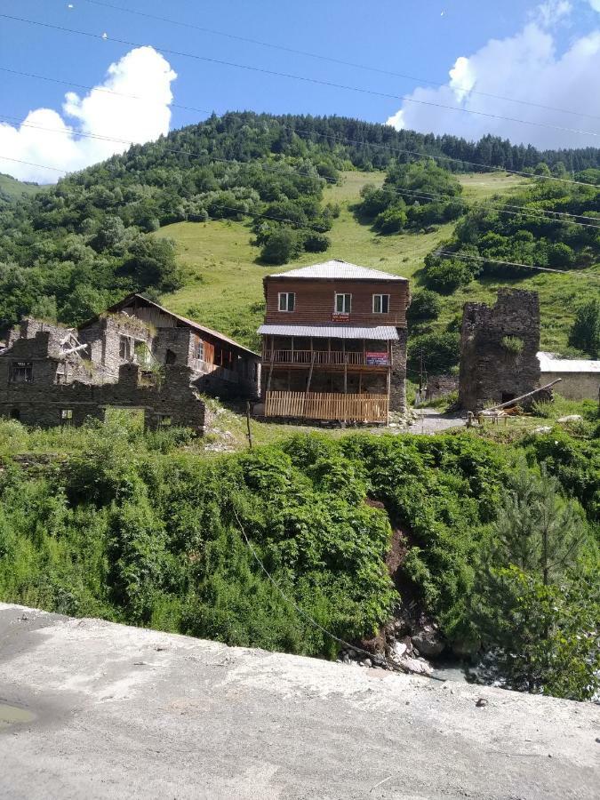 Raul Lushnu Darbaz Bed & Breakfast Mestia Dış mekan fotoğraf