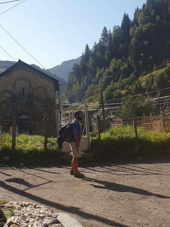 Raul Lushnu Darbaz Bed & Breakfast Mestia Dış mekan fotoğraf